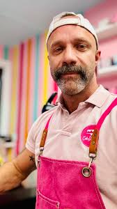 Aaron Rochester (@aaron.rochester) • Instagram photos and videos