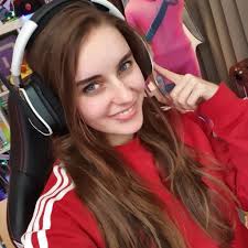 Se espera que el youtuber español. Loserfruit S Icon Series Fortnite Skin Is Delayed