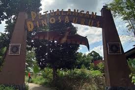 Сэм нил, лора дерн, джефф голдблюм и др. Ngerinya Jurassic Park Mini Di Jakarta