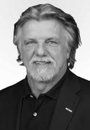 INTERDISZIPLINÄR ZAHNTECHNIK