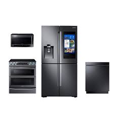 Samsung 4 Piece Kitchen Appliance Package With Electric Range And Familyhub Refrigerator Black Stainless Steel Kitchen Appliance Packages Black Dishwasher Built In Dishwasher