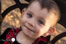 Anna Earls's Instagram, Twitter & Facebook