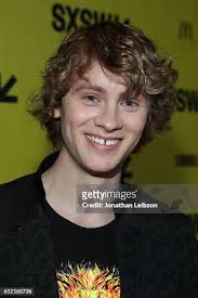 36 Photos & High Res Pictures