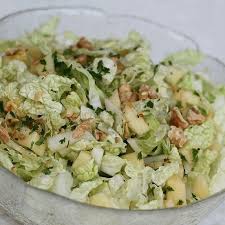 Herbstlicher Salat Vom Chinakohl Mit Apfeln Und Walnussen Von Karsten345 Chefkoch Chinakohl Kartoffelsalat Rezept Gesunde Snacks