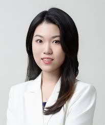 Laura Kang