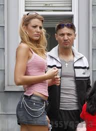 Blake ellender lively was born blake ellender brown on august 25, 1987 in los angeles, california to elaine lively & ernie lively. Pin By Alfa Adhitama On Jeremy Renner Blake Lively Blake Lively Family Boston Fashion