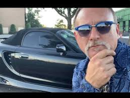 So ive been talking/dating this man S.B. everyday for about a year and its  getting serious. He's been acting different lately and im curious if its bc  he's seeing/talking with other women.