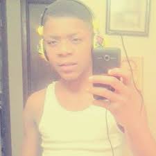 Stream louie-boy-dero music