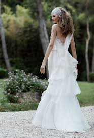 Corpino in raso di seta con scollo a v davanti e dietro. Forever Gli Abiti Da Sposa Di Alberta Ferretti Blog Di Moda