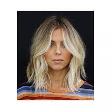 7 Beste Trend Frisur Von 2019 Hummerhaar Trend Bob Frisuren 2019 Bob Frisuren Blond Bob Frisur Unordentliche Frisur