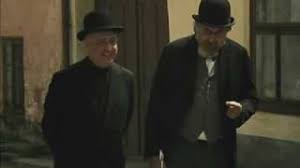 He first pinches her bottom then later he bites her arm. Postriziny Zkracovani Youtube