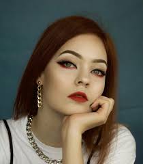 I M Actually Fine With This Eyeliner Although I Never Wear It That Way Seulgi Badboy Makeup Mua Neutral Makeup Look Thin Hair Solutions Oval Makeup Brush