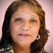 Ernestina Longoria's Instagram, Twitter & Facebook