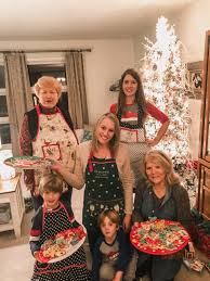 Nach dem essen wird bis in die frühen morgenstunden gefeiert und getanzt. Weihnachten In Den Usa Candy Picnic