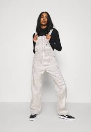 Maybe you would like to learn more about one of these? Carhartt Wip W Trade Overall Dungarees Wax Black Off White Zalando Co Uk