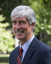 School of Education Dean Redesigns Residency Program