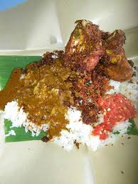 Resepi nasi kukus ayam goreng berempah yang cikta buat jualan. 10 Best Nasi Kukus In Kl Pj That Ll Make You Say Sedap Giler