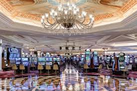 It's located close to las vegas blvd/sahara, a very convenient central strip location. Las Vegas Casinos Casinos In Vegas Las Vegas Strip Casino