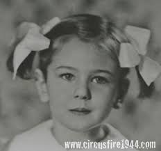 Miss Ellen Patricia Edson, age 3, of 74 Plymouth Lane, Manchester, was born  October 27, 1940 in Plainfield, New Jersey, daughter of Scottish born Mary  G. (Forest) and Missouri born Alden P.