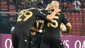 La temprana eliminación de san lorenzo, de la copa libertadores, precipitó la salida del jugador. 1 2 Reniero Y Zaracho Rescatan Al Racing En Merida