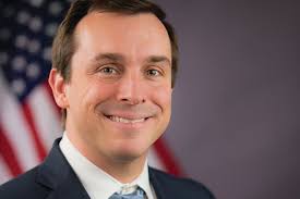 SEC member Robert Jackson Jr. calls for 'bipartisan' Regulation Best  Interest