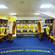 Asm Rugby On Twitter H 6 Les Pains De Mie Jacquet Limagrain Mettent En Place Les Vestiaires Des Joueurs Asmrugby Asmpartenaire