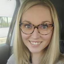 Brittany Hays's Instagram, Twitter & Facebook