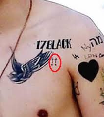 An honorable mention amongst harry's tattoos is the bold r. this tattoo was an attribute to harry's stepfather robin twist. Harry Styles 52 Tattoos Their Meanings Body Art Guru