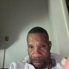 👤 Becky sent you a private message 5 minutes ago "Where are you from?"