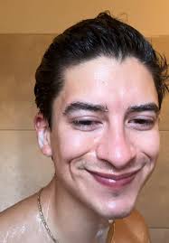 Hoy es lunes, y no todos los lunes necesitas motivación. A veces solo  necesitas disciplina, enfoque y propósito. ¿Sabes por qué estoy haciendo  esto todos los días? Porque el cuerpo no se transforma ...