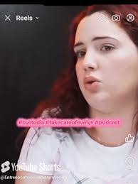 Evelyn Starr's Instagram, Twitter & Facebook