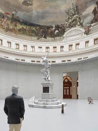 Bourse de commerce — pinault collection. L Ode A La Diversite De Francois Pinault A La Bourse De Commerce