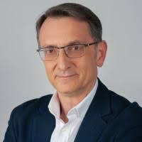 Bernardo Bello Email & Phone Number