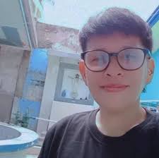 Eating McDonald's new Spicy Chickne McCrispy! So crispy and juicy! Also  eating their new Pineapple Pie and Curly Fries! #mukbang #asmr #eatingshow  #crispy #crunchy #Mcdonalds #friedchicken