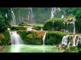 Air terjun tertinggi di dunia adalah angel falls yang terletak di negara venezuela. Pemandangan Air Terjun Terindah Di Dunia Seperti Surga Nyata Bukan Lukisan Youtube