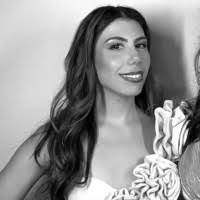 Crystal Buckman's Instagram, Twitter & Facebook