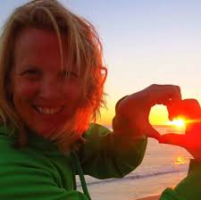 Jennifer Heslar (@jennheslar)