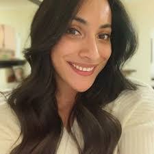 Katie Grabowski's Instagram, Twitter & Facebook