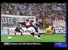 Milan, silvia berlusconiego, poświęcony pamięci jego ojca luigiego. Milan Juventus 1 2 25 08 1998 Trofeo Luigi Berlusconi Youtube
