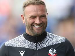 Ian Evatt's mixed feelings over Arsenal-style Bolton documentary & shares  Wigan fan conversation