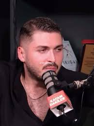 kafam bozuk.. . #ati242 #türkçerap #turkcerap #keşfet #fyp