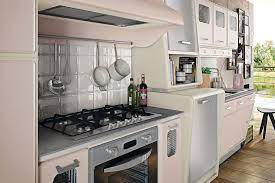 Cucine Vintage In Stile Anni 50 Ecco 20 Modelli A Cui Ispirarsi Mondodesign It Cucine Vintage Design Cucine Cucine Moderne