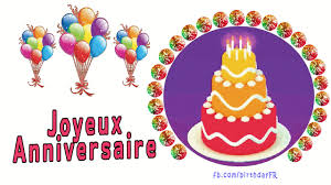 En arrière plan, on peut voir le ciel bleu de la nuit, sur lequel est inscrit joyeux anniversaire en lettres multicolores. Joyeux Anniversaire Chanson Images Gif Joyeux Anniversaire Anniversaire Gif Carte De Voeux Anniversaire Joyeux Anniversaire David