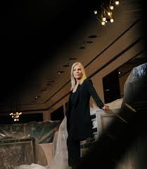 Us lingerie giant victoria's secret has signed a new roster led by american soccer star megan rapinoe to replace the brand's hypersexualised models, who are under scrutiny for their embodiment. Victoria S Secret Swaps Angels For What Women Want Will They Buy It The New York Times