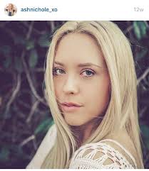 Danielle Yoakum (@DanielleYoakum)