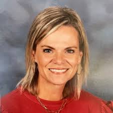 Shelly Todd's Instagram, Twitter & Facebook