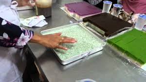 Hari ni saya try buat tepung talam. Recipe Kuih Tepung Talam