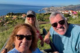 Hello!! Thank you for accepting me in the group, I'm from Madeira Island,  Portugal. I work with my 4L and I invite you to come and discover ( tour)  the island in