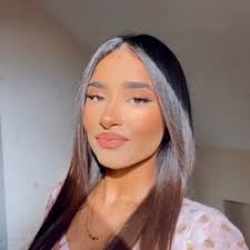 Megan Eldridge (@meg_ashleigh11)