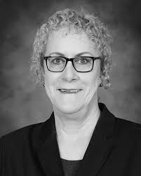 commencement layout 2022.indd